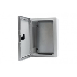 Szafa z tworzywa 250x330x130 mm IP65