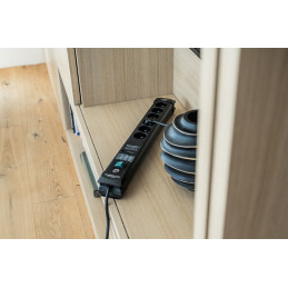 Premium-Line 60.000A listwa przepięciowa 6-gniazda czarna 3m H05VV-F 3G1,5 *BE*