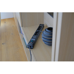 Premium-Line 60.000A listwa przepięciowa z funkcją ładowania USB 6-gniazda czarna 3m H05VV-F 3G1.5 *BE*