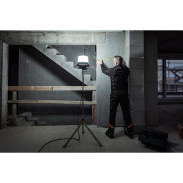 professionalLINE Mobilny hybrydowy reflektor LED 360° ORUM 4050 MH, 5000lm, IP65